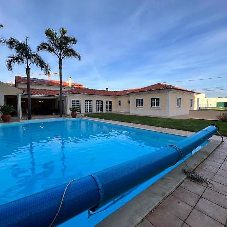 B&B With Heated Pool Sao Martinho do Porto Bagian luar foto
