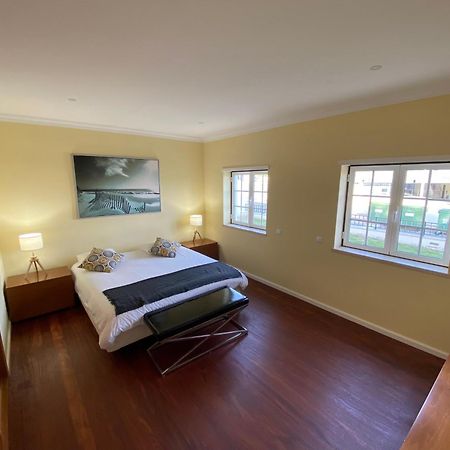 B&B With Heated Pool Sao Martinho do Porto Bagian luar foto