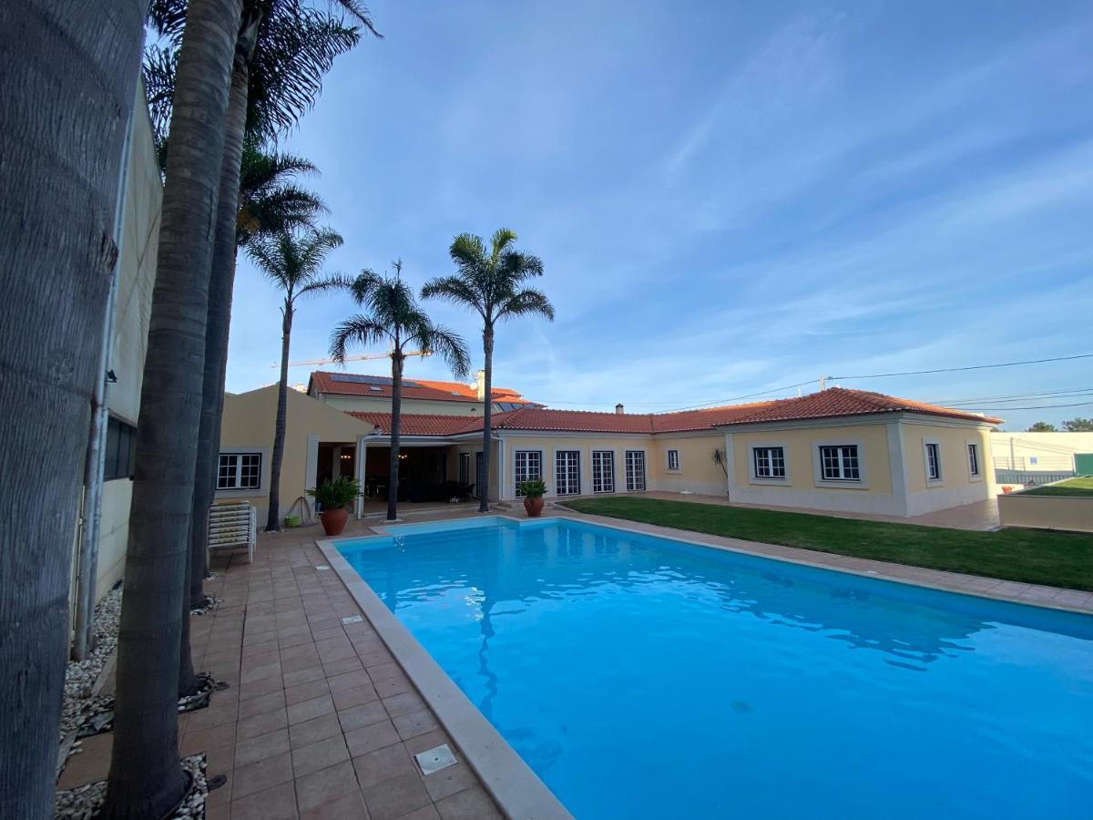 B&B With Heated Pool Sao Martinho do Porto Bagian luar foto