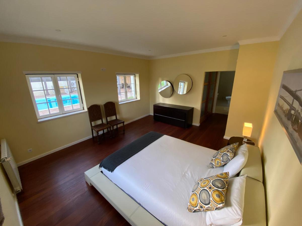 B&B With Heated Pool Sao Martinho do Porto Bagian luar foto