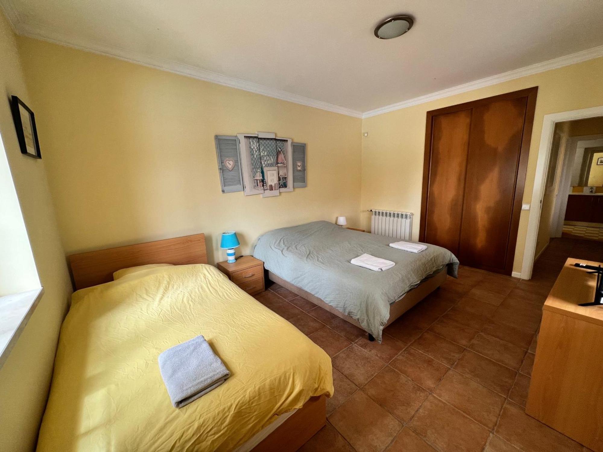 B&B With Heated Pool Sao Martinho do Porto Bagian luar foto